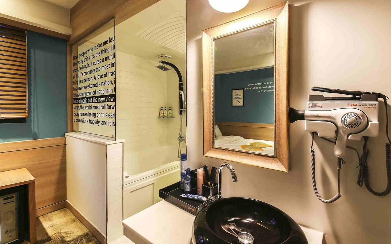 Design Hotel Xym Пучхон Екстер'єр фото